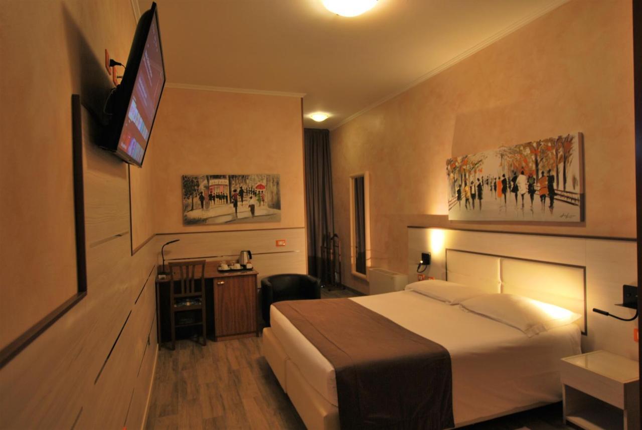 Hotel Lenotel Dış mekan fotoğraf